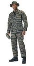 Camouflage oakley half jackets